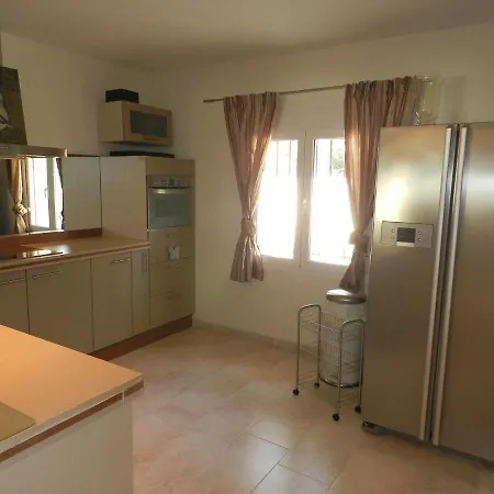 Casa Isabel 6 Personas * קלפה