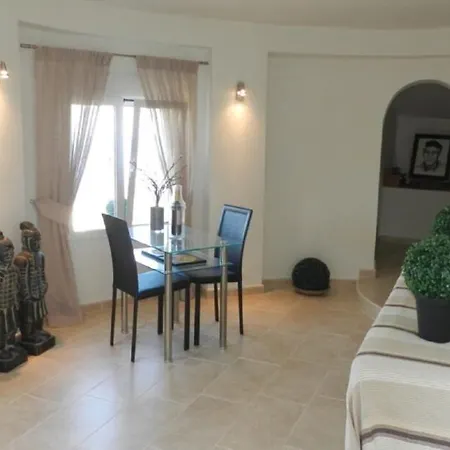 Holiday home Casa Isabel 10 Personas