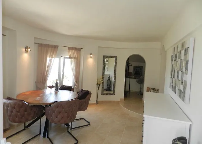 Casa Isabel 6 Personas *